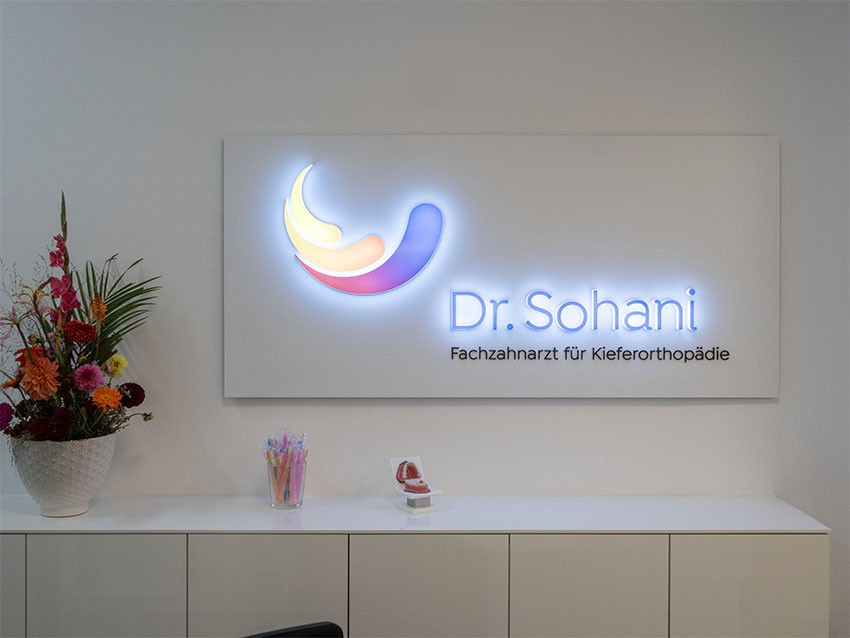 Sohani Dr. Praxis Fotos bearbeitet 0002 P1144069.psd