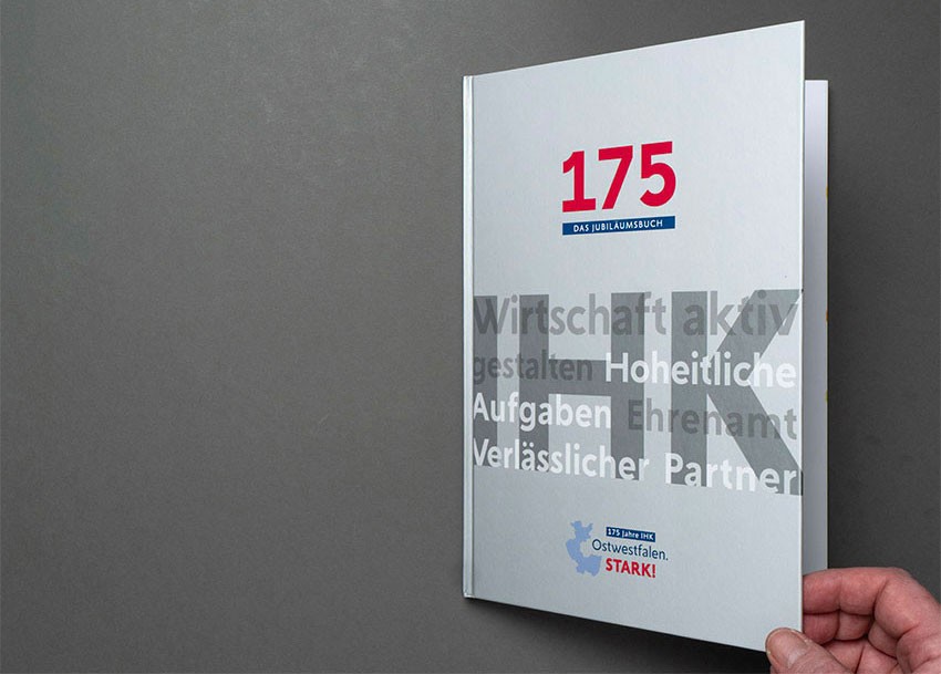 Jubila  umsbuch IHK 0002 P1155850.RW25